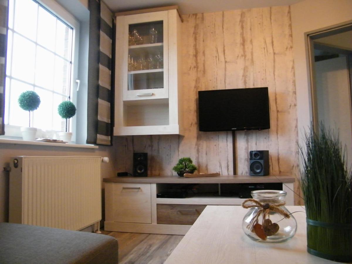Gastehaus " Schone Aussicht " Apartment Нойхарлингерзийл Екстериор снимка